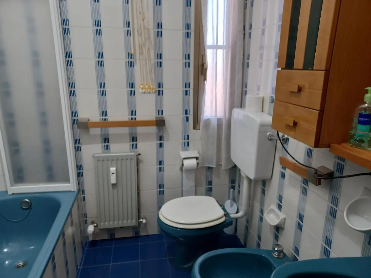Bed & Breakfast Single Room Garden View Ferrara Italië