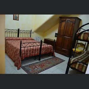 https://la-contrada-degli-ulivi.sicilyhotelsitaly.net